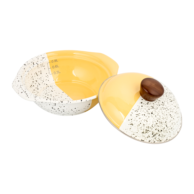 وعاء على شكل مينا