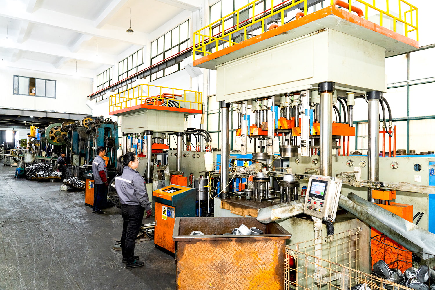 معدات النبات